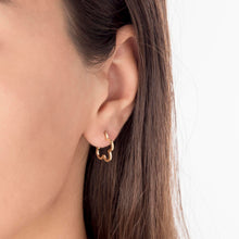 Load image into Gallery viewer, Thin Clover Half Hoop Earrings in Solid Gold
