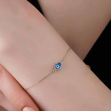 Load image into Gallery viewer, Gold Hamsa Hand Charm Bracelet with Evil Eye
